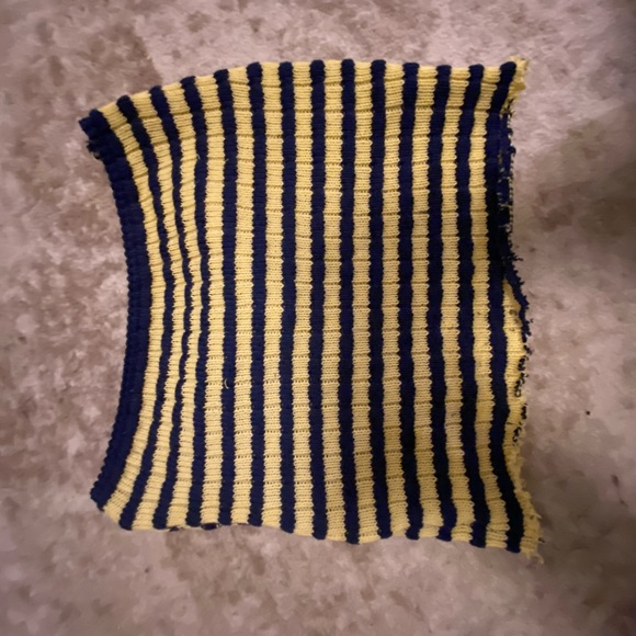 knit top - Picture 2 of 2